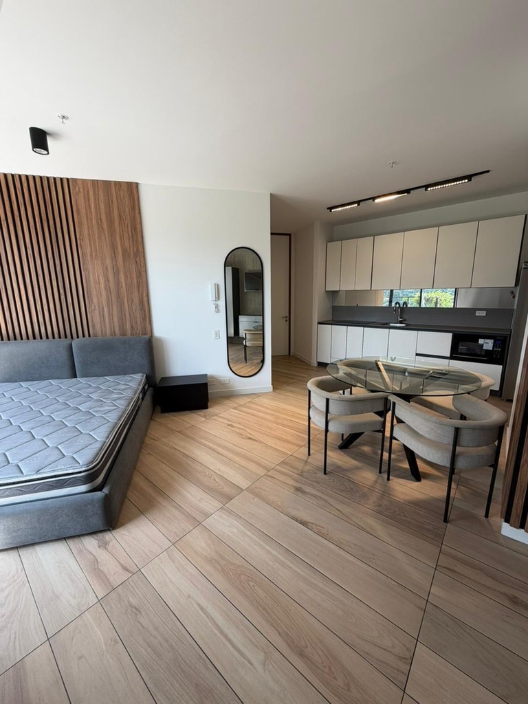 Estudio Moderno en Alquiler Sector República del Salvador