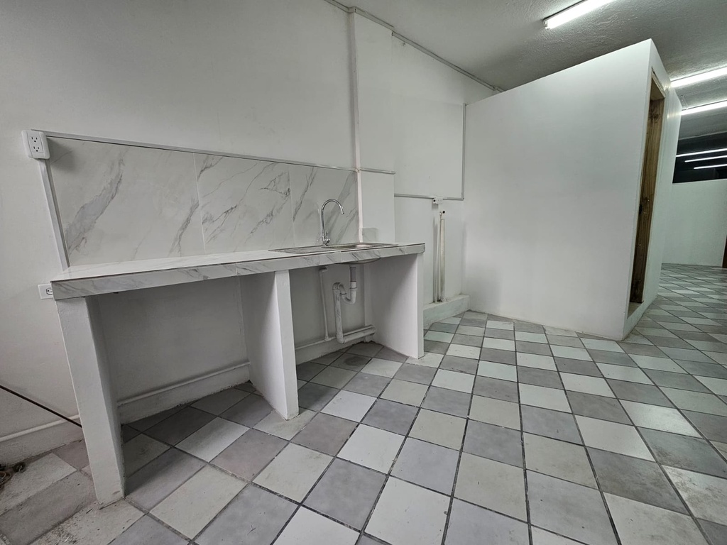 Suite con Ubicación Estratégica en Alquiler Sector La Carolina