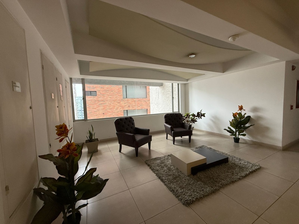 Departamento de 2 Dormitorios + Estudio en Venta Sector La Carolina