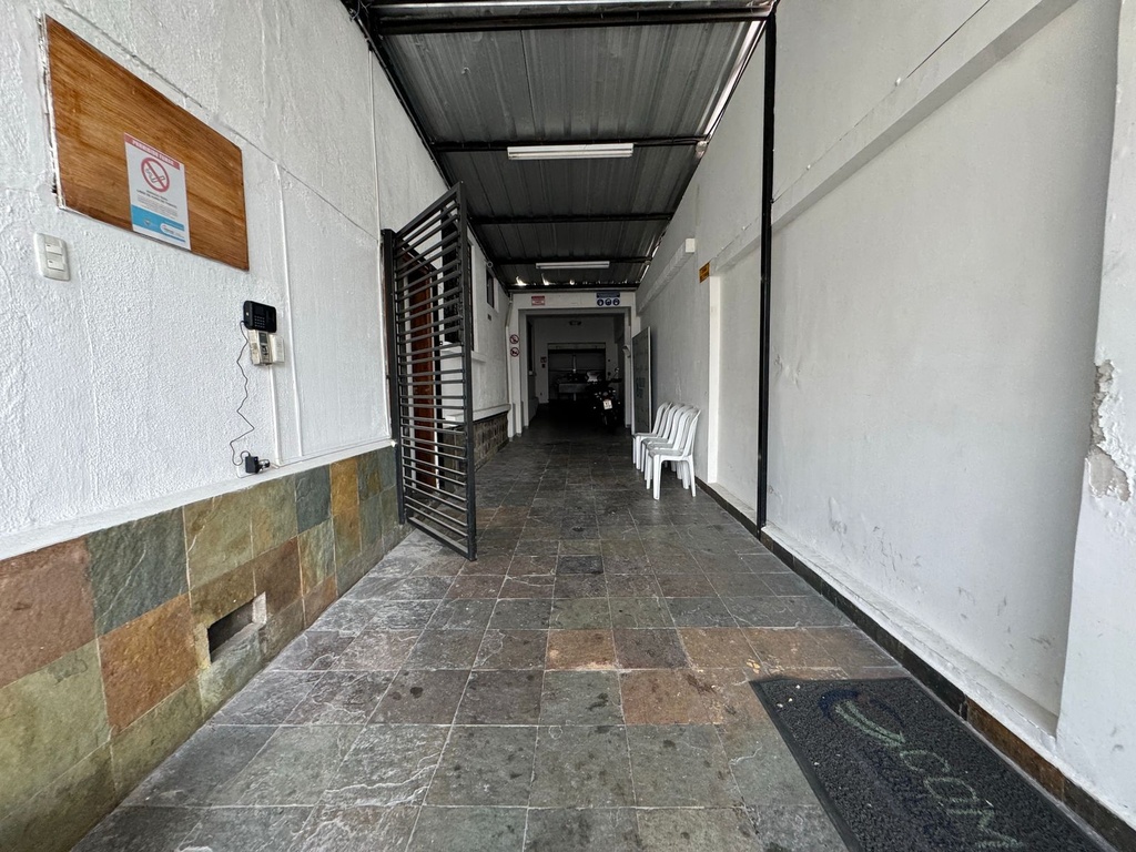 Casa Comercial con Excelente Ubicación en Venta Sector Mariana de Jesús