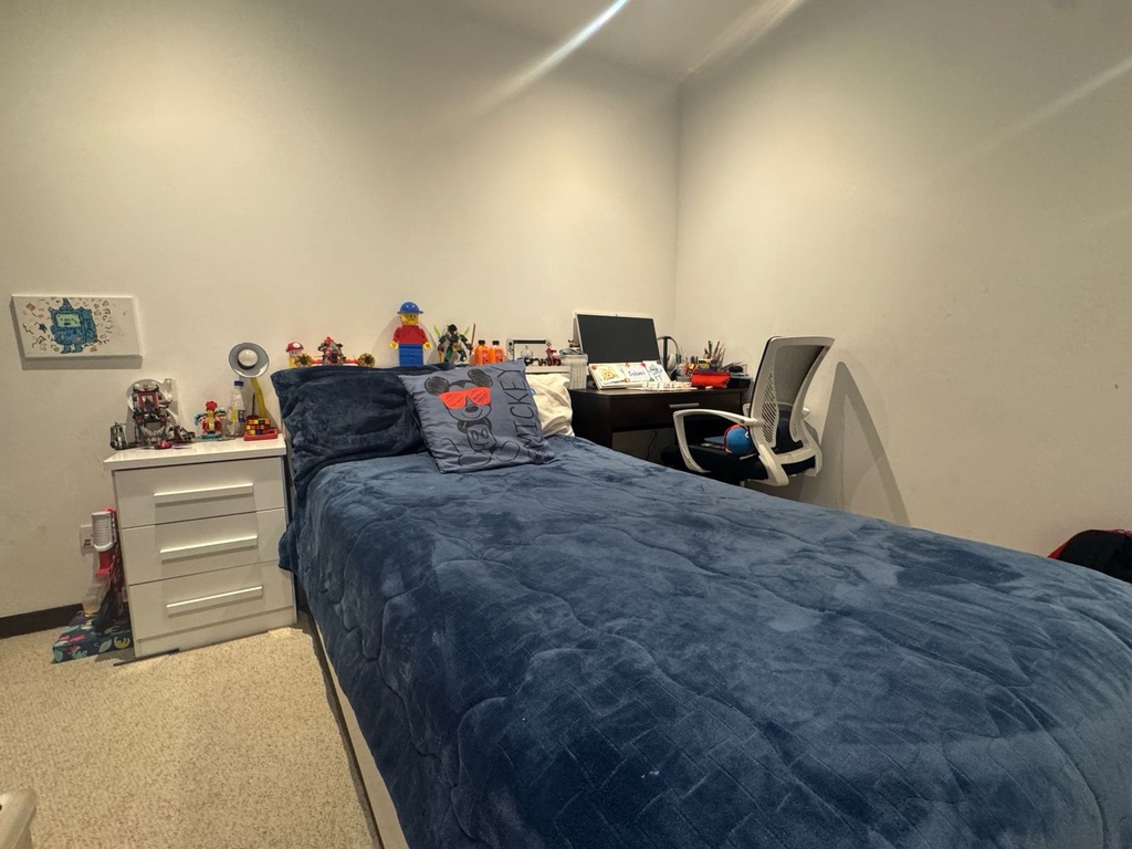 Departamento en Venta de 3 Dormitorio con Excelente Ubicación Sector República del Salvador