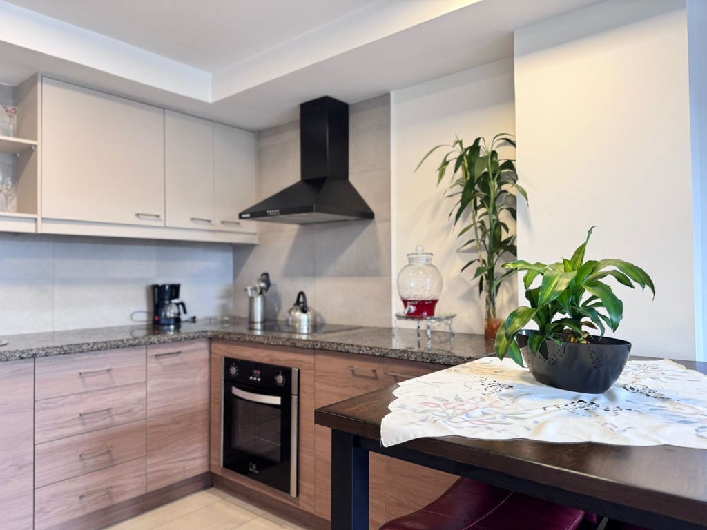 Suite Moderna en Alquiler Sector Solca