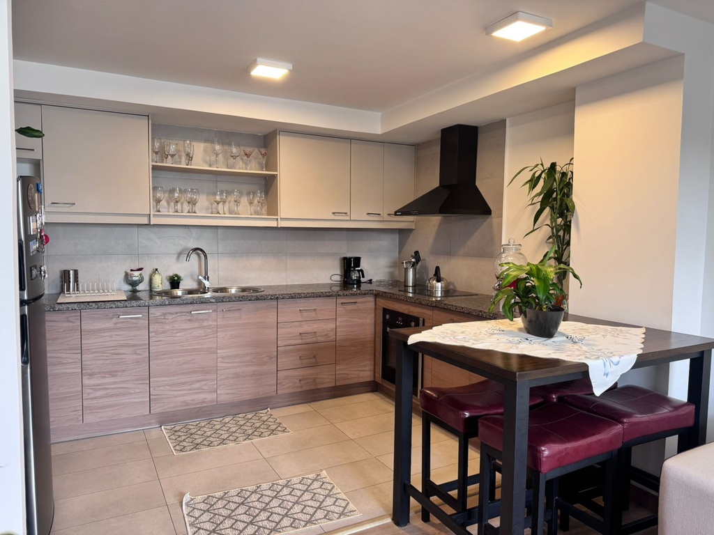 Suite Moderna en Alquiler Sector Solca