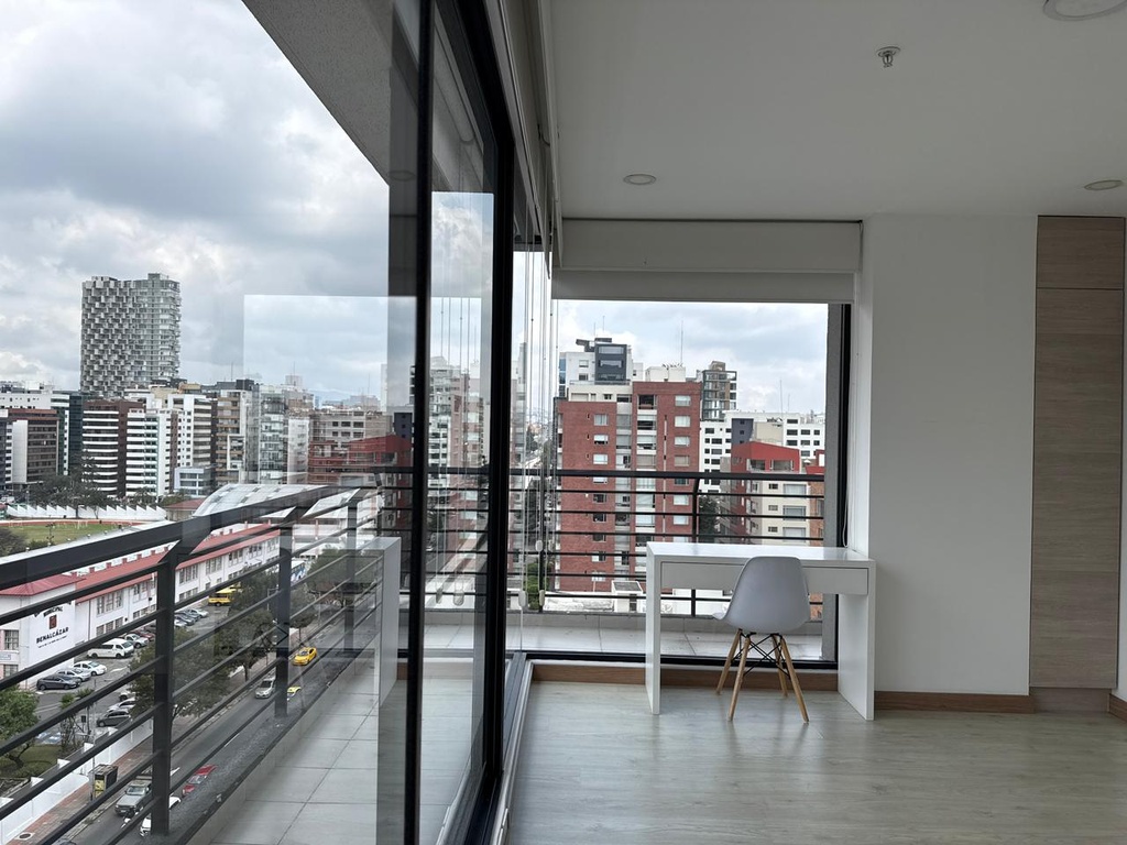 Departamento con Excelente Ubicación en Alquiler Sector República del Salvador