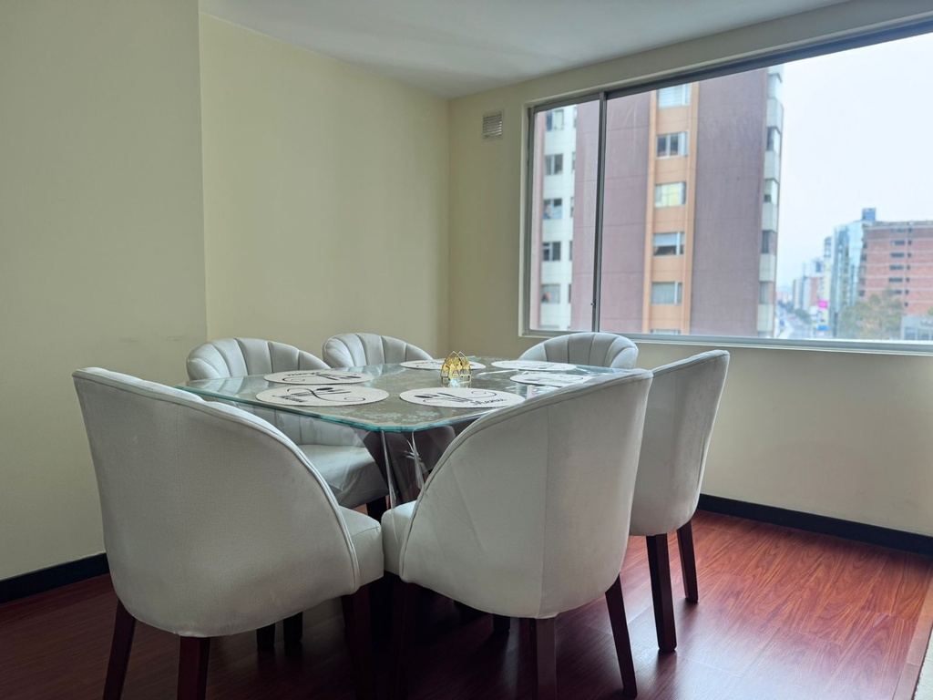 Departamento con Excelente Ubicación en Alquiler Sector Bosmediano 