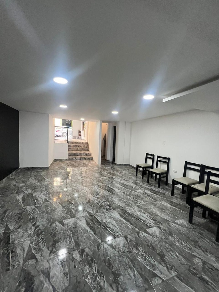 Local con Excelente Ubicación en Alquiler Sector Bosmediano