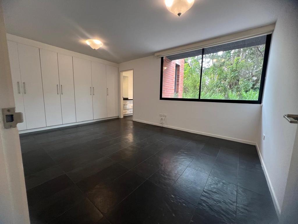 Departamento en Venta de 3 Dormitorios con Hermosa Vista Sector La Coruña 