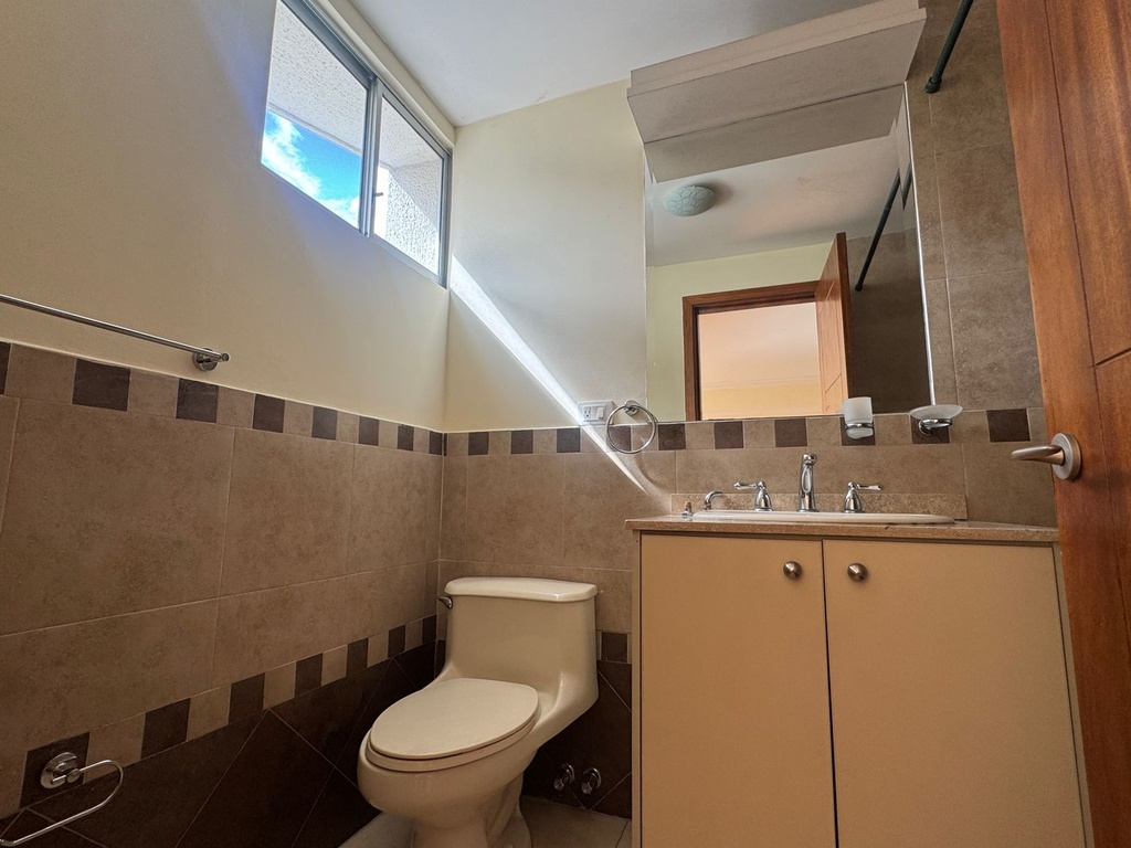 Suite con Excelente Ubicación en Venta Sector República del Salvador