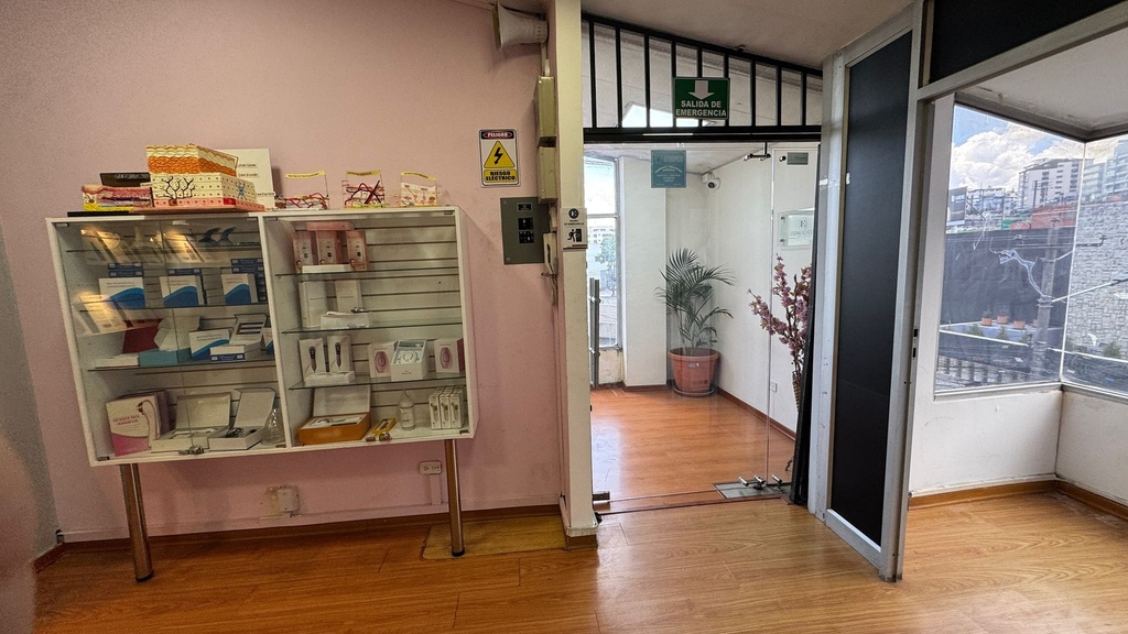 Oficina con Excelente Ubicación en Venta Sector Granda Centeno