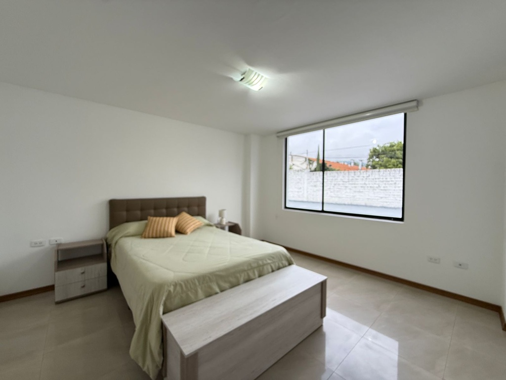 Suite de Oportunidad en Alquiler Sector Cumbayá