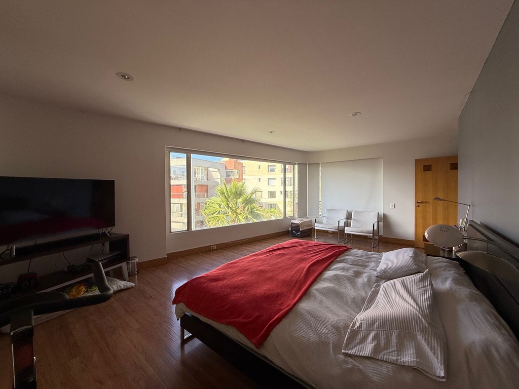 Departamento en Venta con Hermosa Vista Sector Quito Tenis