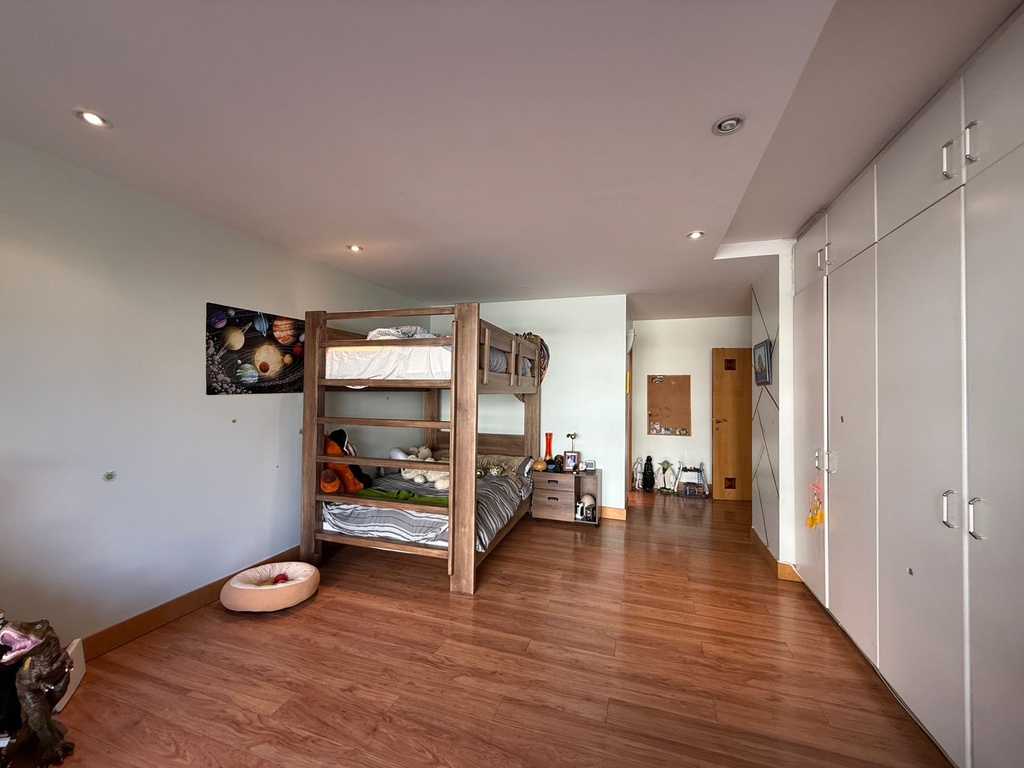 Departamento en Venta con Hermosa Vista Sector Quito Tenis