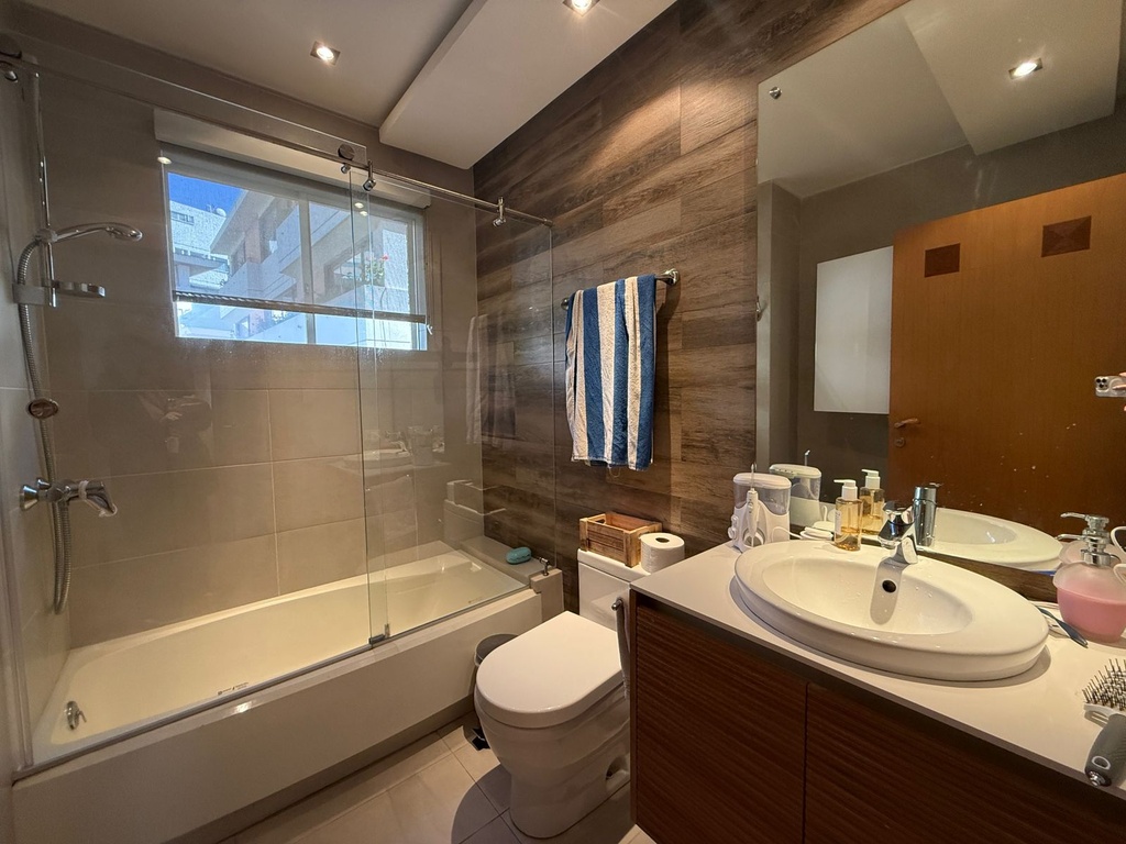 Departamento en Venta con Hermosa Vista Sector Quito Tenis