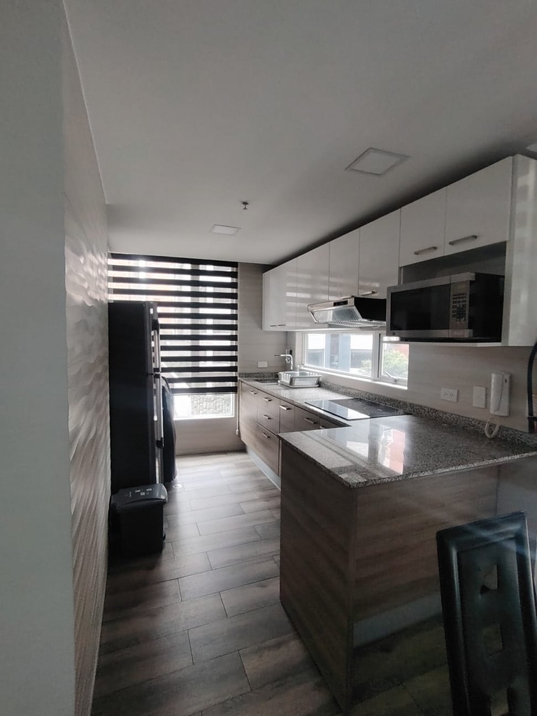 Suite con Excelente Ubicación en Alquiler Sector La Carolina