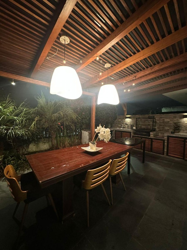 Departamento con Excelente Ubicación en Alquiler Sector Cumbayá