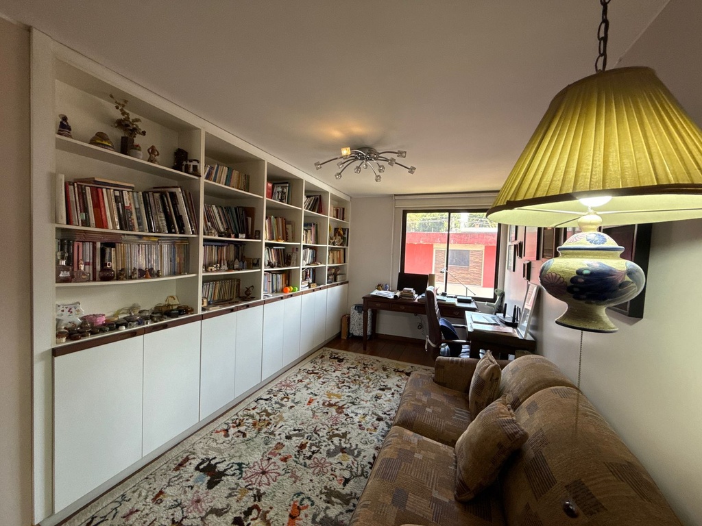 Departamento Amplio de 3 Dormitorios en Venta Sector El Batán