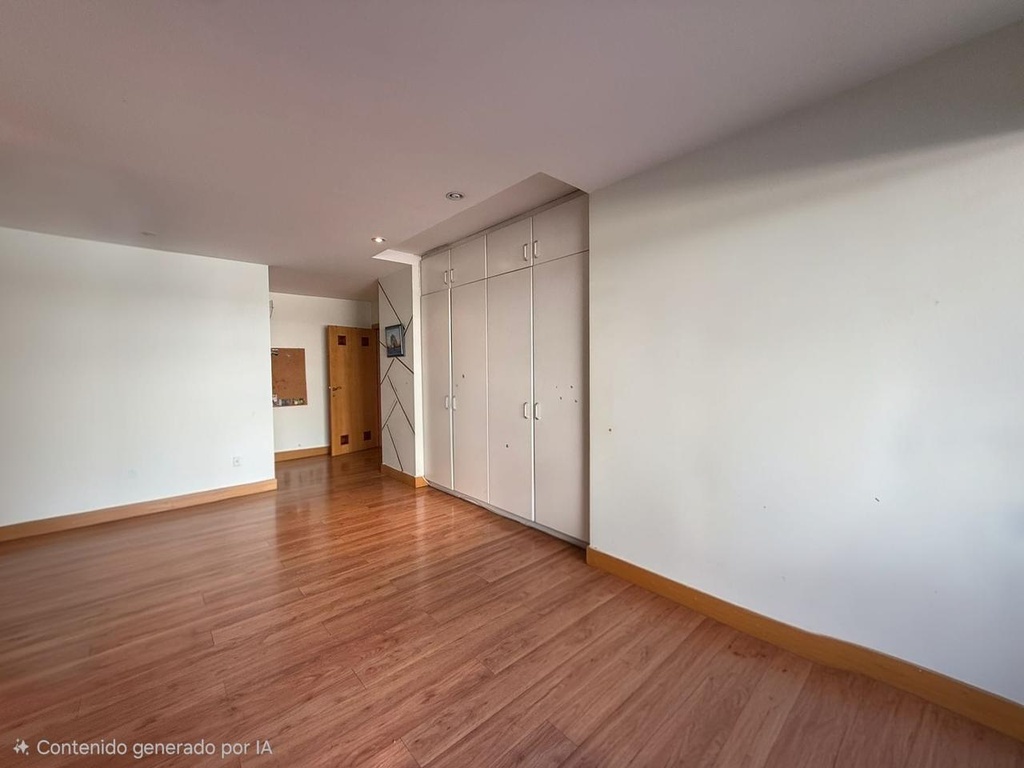 Departamento Amplio de 3 Dormitorios en Venta Sector El Batán