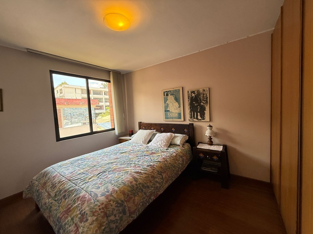 Departamento Amplio de 3 Dormitorios en Venta Sector El Batán