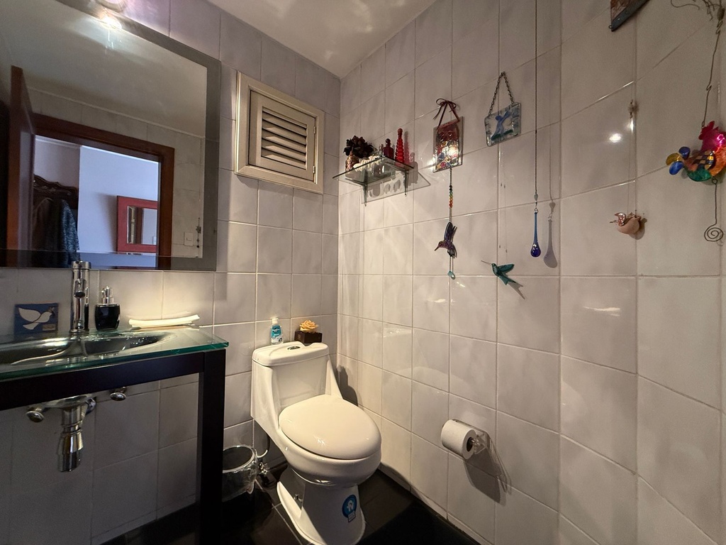 Departamento Amplio de 3 Dormitorios en Venta Sector El Batán