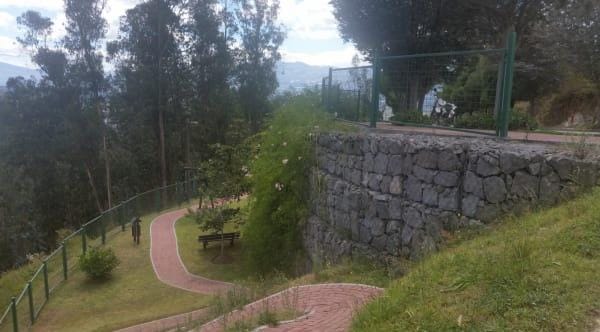 Terreno de Oportunidad en Venta Sector Cumbayá 