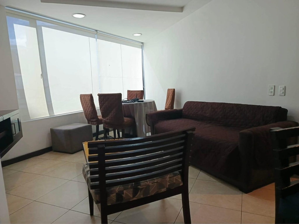 Departamento con Excelente Ubicación en Venta Sector La Carolina 