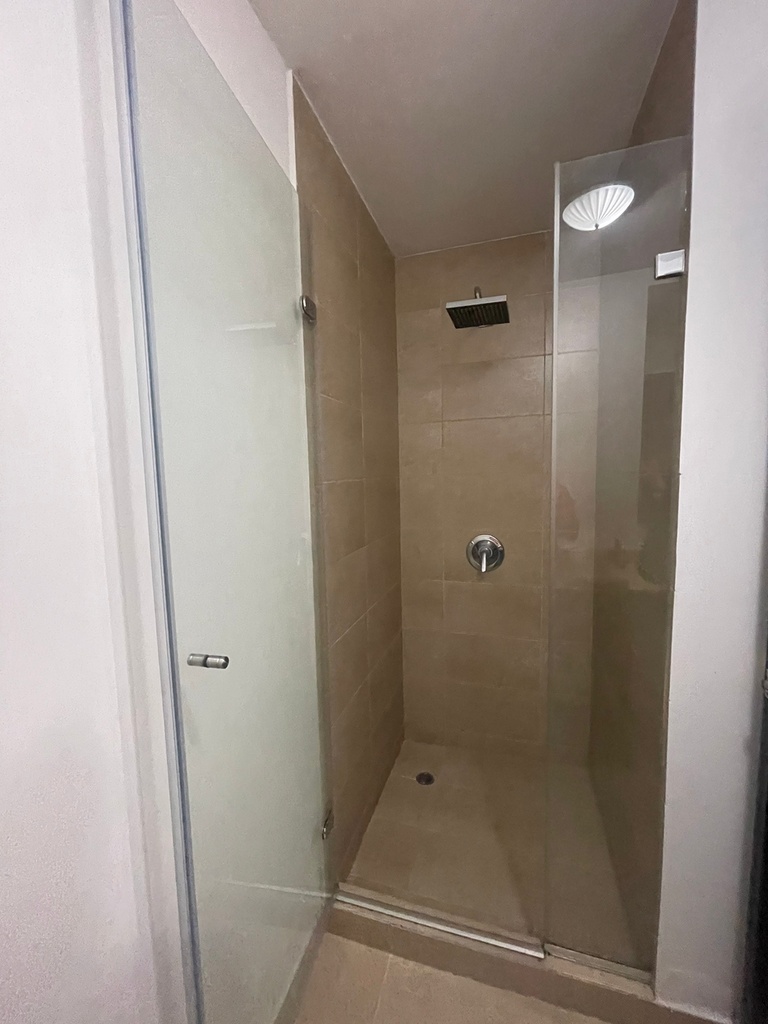 Departamento con Ubicación Estratégica en Alquiler Sector República del Salvador