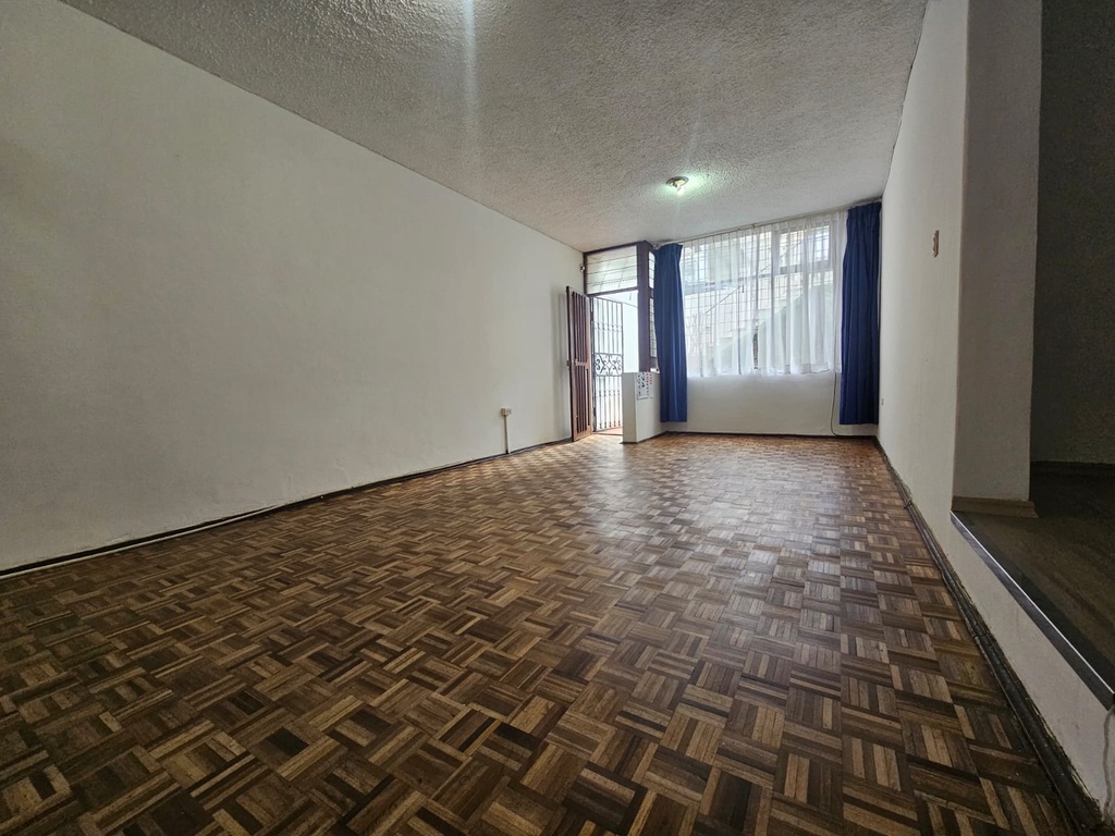 Departamento Amplio de 2 Dormitorios en Alquiler Sector La Paz