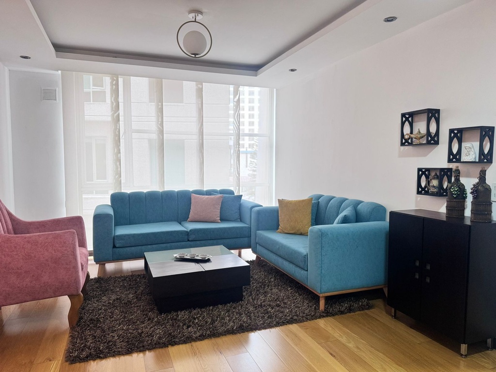 Departamento con Excelente Ubicación en Venta Sector República del Salvador