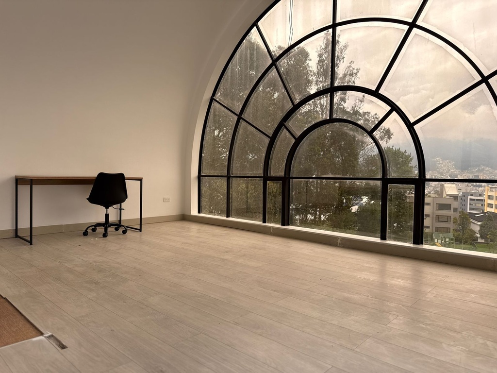 Departamento con Hermosa Vista en Alquiler Sector Monteserrin