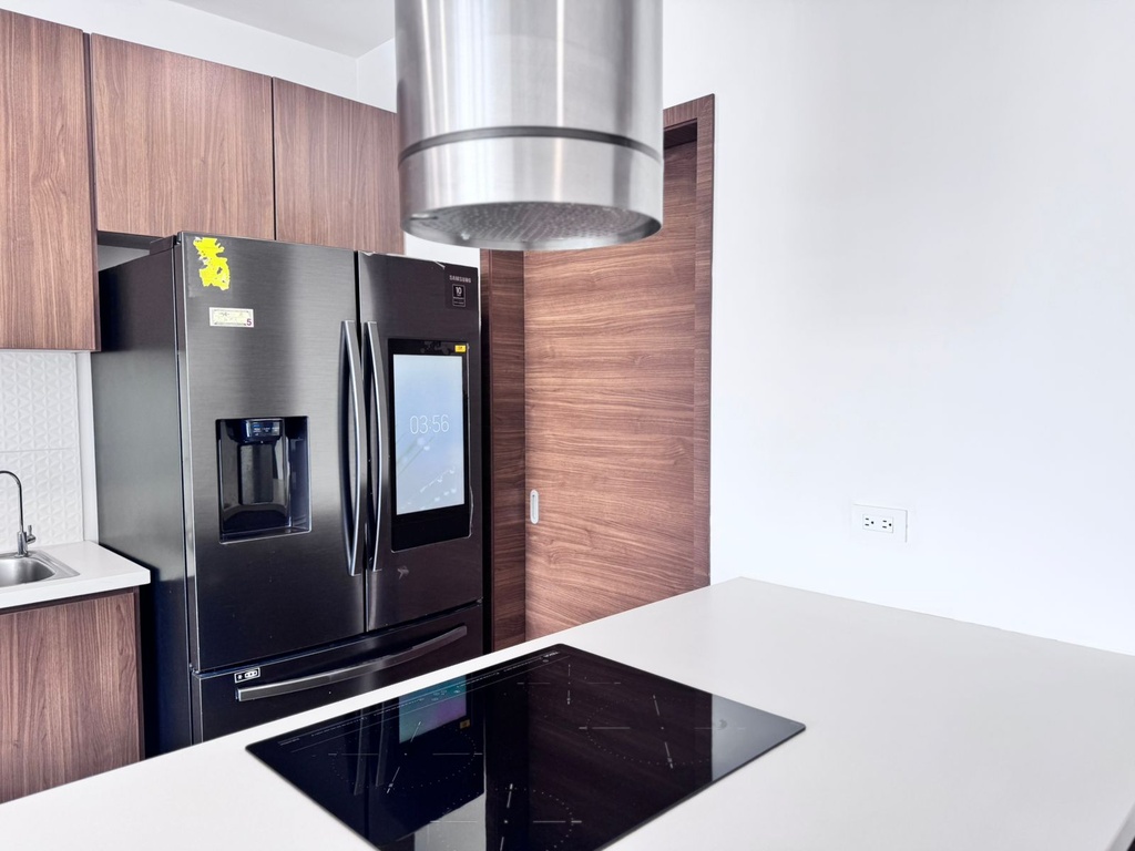 Departamento Amplio de 3 Dormitorios en Alquiler Sector La Carolina