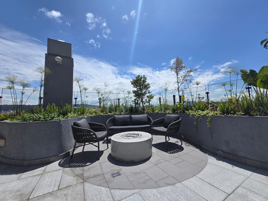 Suite con Hermosa Vista en Alquiler Sector La Carolina