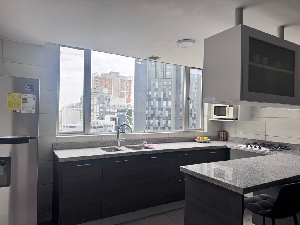 Departamento Amplio de 3 Dormitorios en Alquiler Sector La Carolina