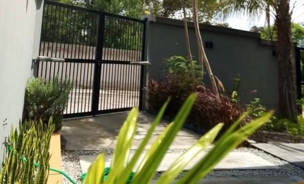 Casa en Alquiler Moderna Sector Lumbisí