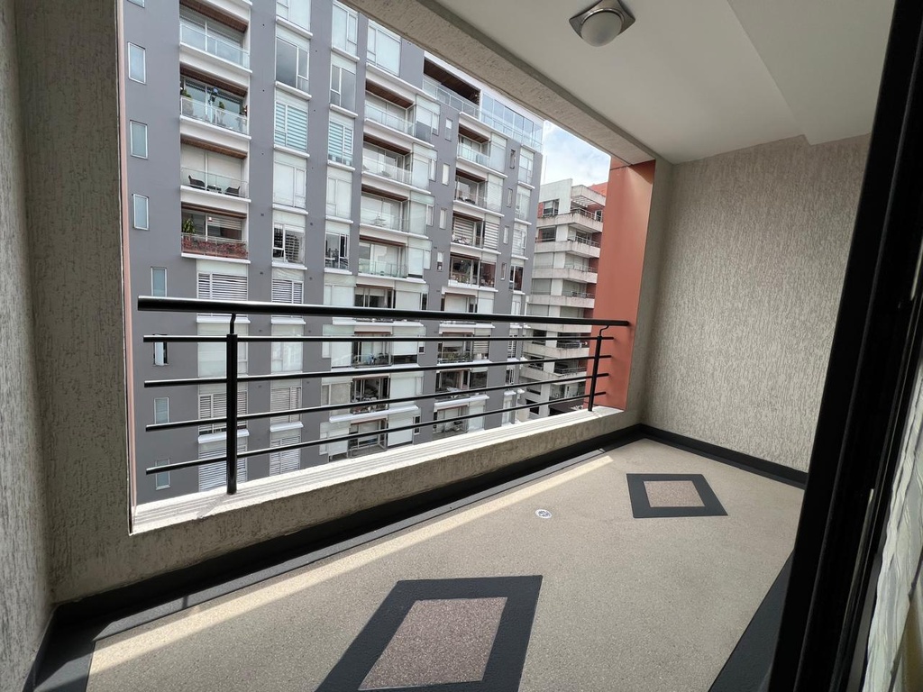 Departamento con Excelente Ubicación en Alquiler Sector Bosmediano