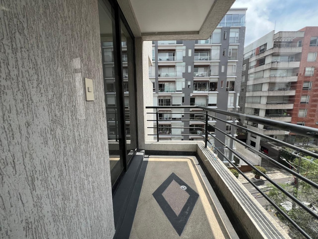 Departamento con Excelente Ubicación en Alquiler Sector Bosmediano