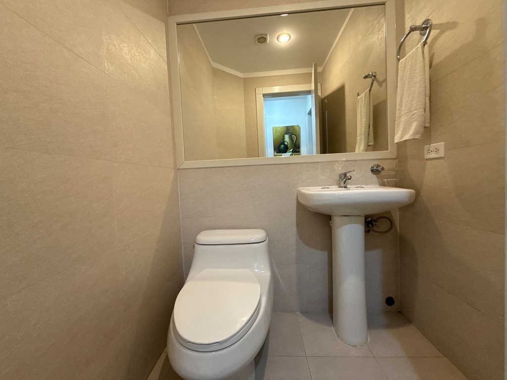 Departamento Amplio de 2 Dormitorios en Alquiler Sector República del Salvador