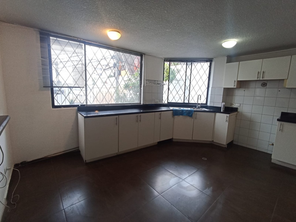 Venta de Departamento con Excelente Ubicación en el sector Iñaquito