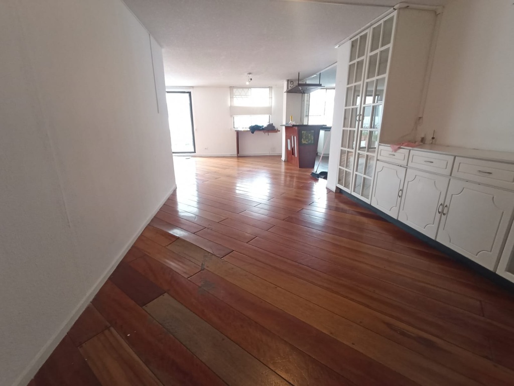 Venta de Departamento con Excelente Ubicación en el sector Iñaquito