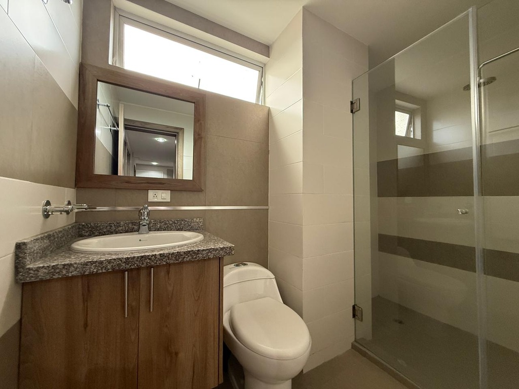 Departamento en venta con 3 Dormitorios en el sector El Inca