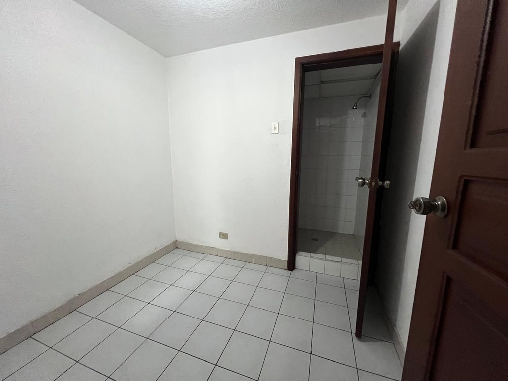 Departamento de 2 Dormitorios en Alquiler Sector El Batán