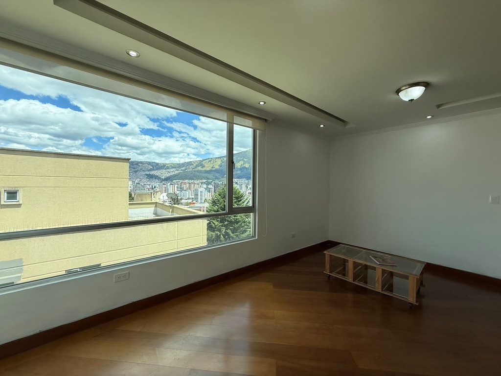 Suite con Estudio en Alquiler Sector La Coruña