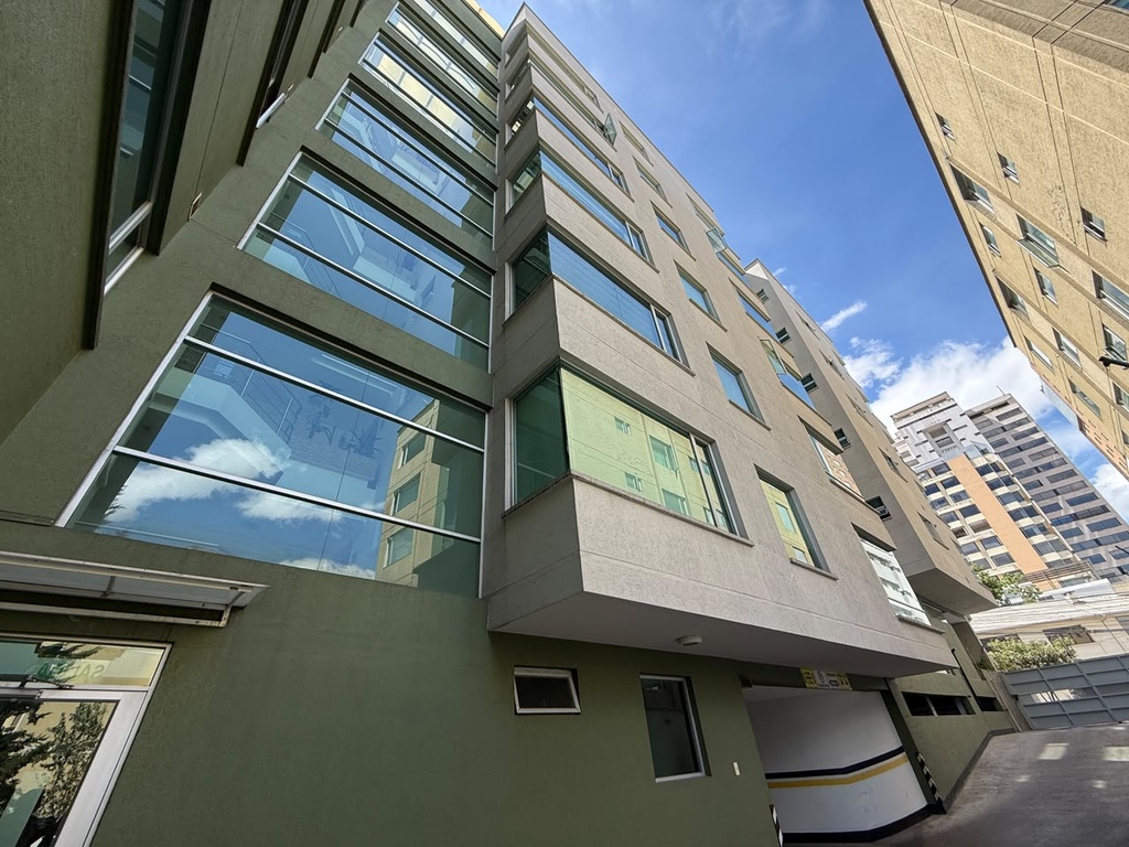 Suite con Estudio en Alquiler Sector La Coruña