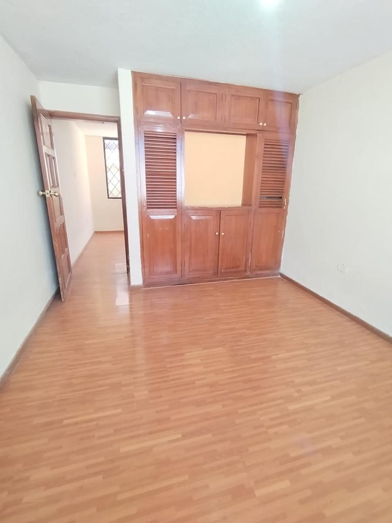 Casa con Ubicación Estratégica Sector Real Audiencia