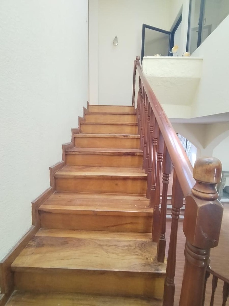  Casa con Ubicación Estratégica Sector Real Audiencia