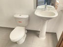 Casa comercial con Ubicación Estratégica Sector La Carolina
