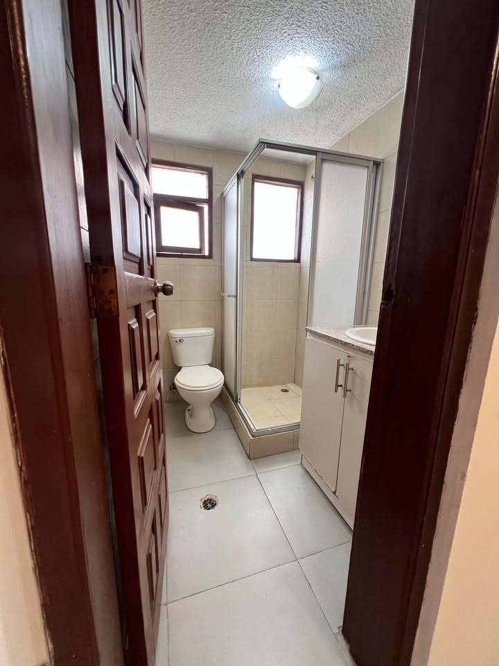 Suite con Excelente Ubicación Sector Rumipamba