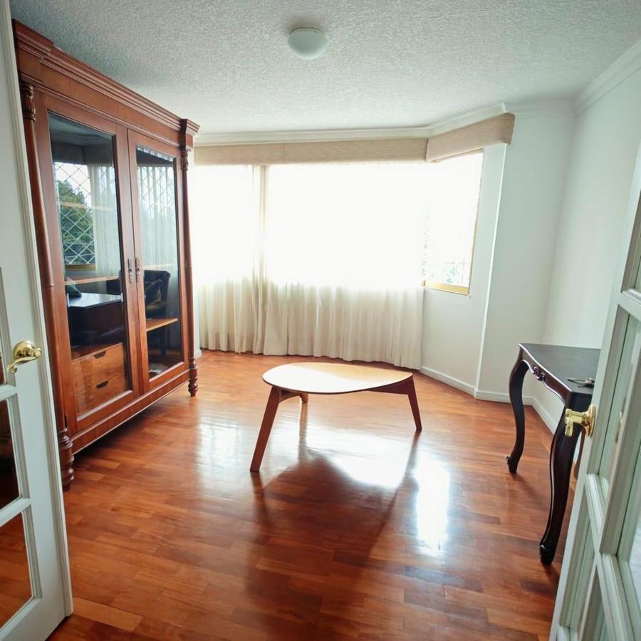 Departamento Amplio de 3 Dormitorios en Venta Sector El Batán