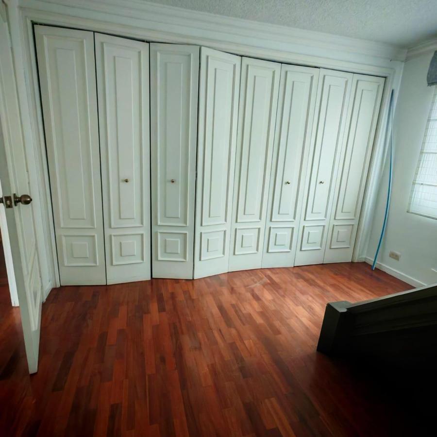 Departamento Amplio de 3 Dormitorios en Venta Sector El Batán