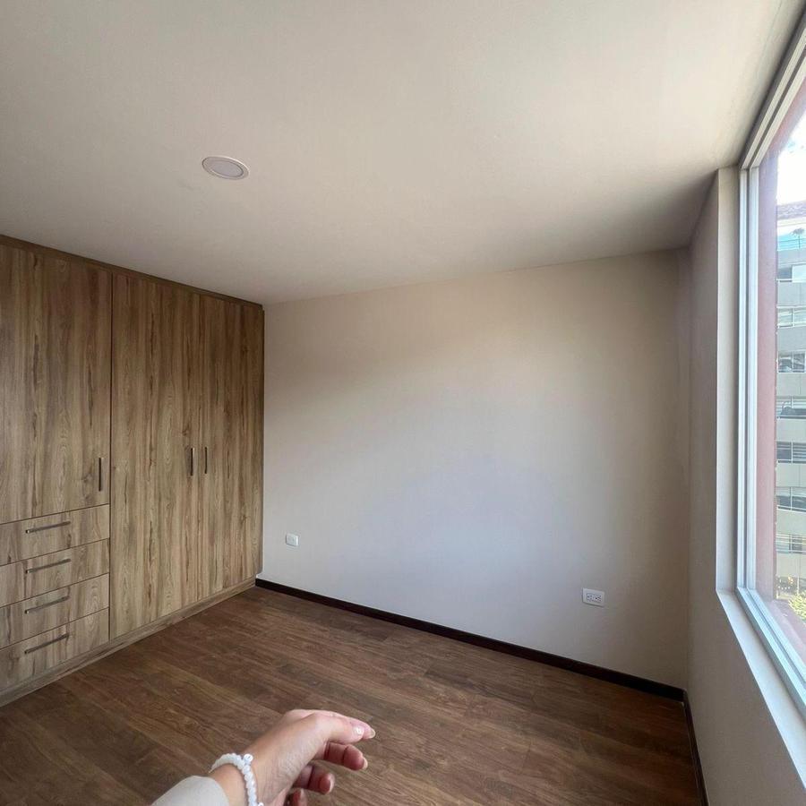 Departamento con Excelente Ubicación en Venta Sector Bellavista