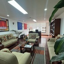 Oficina con Excelente Ubicación en Venta Sector República del Salvador